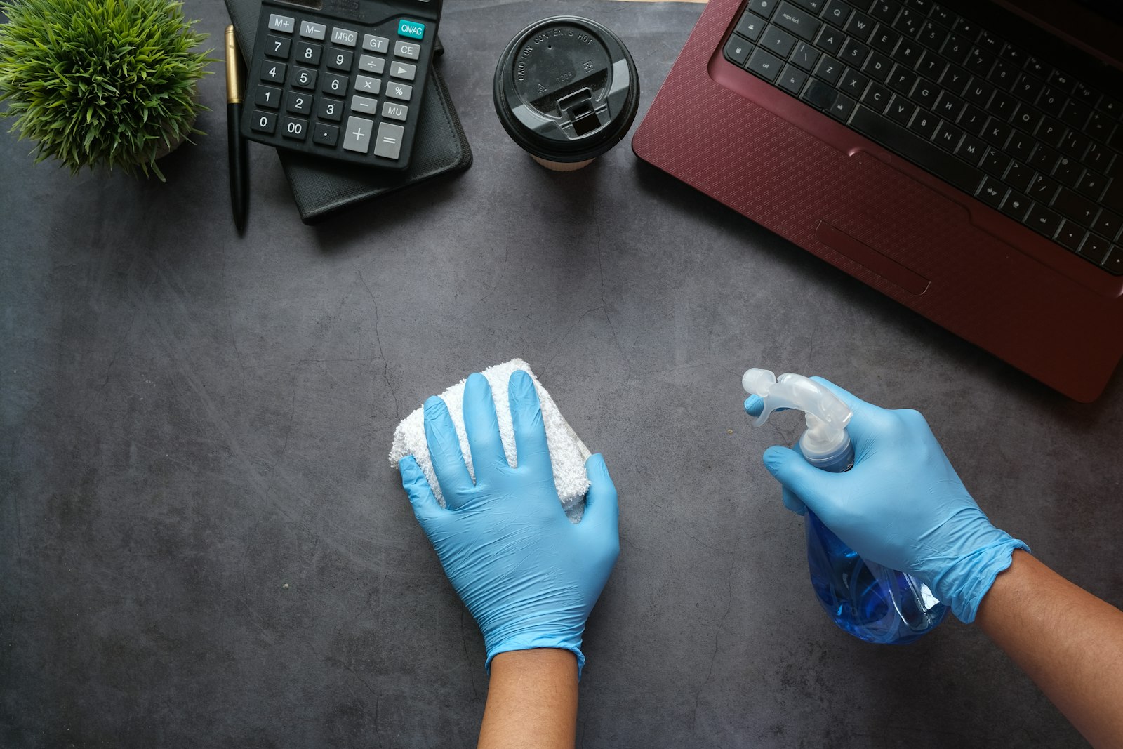Commercial office cleaning